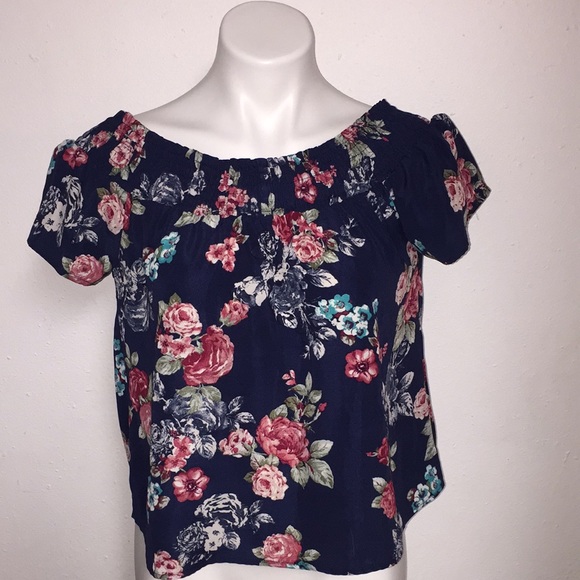 Active USA Floral Top Sz S - Picture 1 of 6